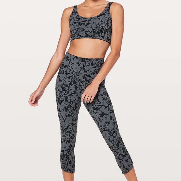 Lululemon efflorescent nebula nulu all you do crop - Picture 7 of 16